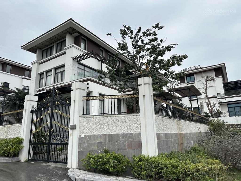 Cho thuê biệt thự flc hạ long  view biển cực đẹp, full nội thất cao cấp, giá chỉ 35 triệu/tháng