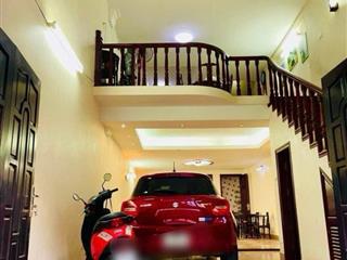 🏛️ DINH THỰ 5 TẦNG GIỮA LÒNG CẦU GIẤY - GARAGE OTO 3 XE 7 CHỖ TRONG NHÀ