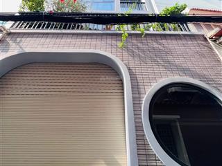 Kẹt tiền bán gấp nhà hoa cau,p7,phú nhuận giá 3tỷ550/65,1m cho thuê 22 triệu gần coopmart rạch miễu