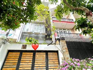 Kẹt tiền bán gấp nhà đ.kỳ đồng,p9,q3 giá 4tỷ080/73m2 cho thuê 31tr/tháng gần bệnh viện quận 3