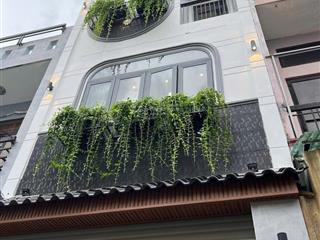 Cần bán gấp nhà đường 6m trần khắc chân,p.tân định,q1 giá 4tỷ550/63m cho thuê 30tr gần chợ tân định