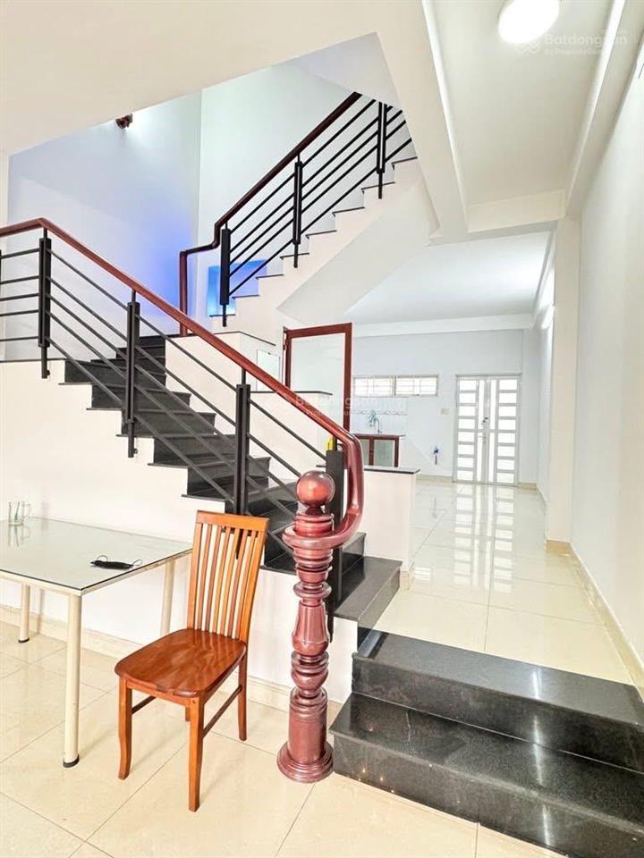 Cần bán gấp nhà đường 6m trần khánh dư,p.tân định,q1 giá 4tỷ2/68,4m2 gần chung cư miếu nổi