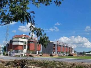 Đất thổ cư 100% shr sát chợ bình chánh giá còn thương lượng mạnh, đất chính chủ