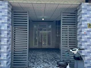 Phát mãi nhà q8 sát bến phú định, sổ riêng đã hoàn công giá 2tỷ6 còn bớt, dt 5 nhân 19