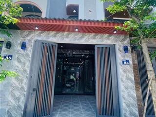 Nhà đẹp shr dt 5 nhân 17 giá 1tỷ900 thương lượng kế trường đại học văn hiến tp hcm