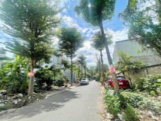 Đất thổ cư 100%, đã có sổ hồng riêng, giá bao sang tên 1 tỷ 450, cách chợ bình chánh 1km còn bớt