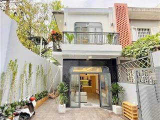 Bán gấp nhà có hđ thuê 2 năm giá 2 tỷ 400 hđ thuê tháng 13tr sát bệnh viện nhi đồng tp hcm giá tl