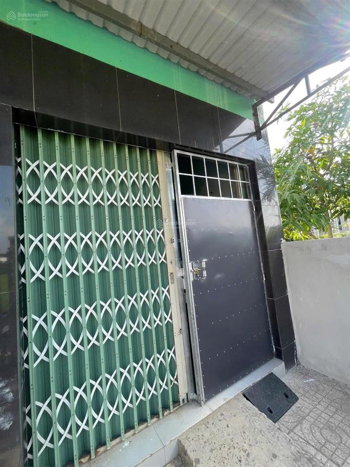 Dành cho khách thích đầu tư, dãy trọ hiện có doanh thu 18tr/tháng gần chợ bình điền giá 2 tỷ 200 tl