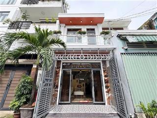 Chủ gửi nhà sổ hồng riêng ngay uỷ ban nhân dân tân tạo giá 2 tỷ 460 thương lượng, cho thuê giá cao