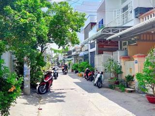 Nhà cho thuê 8tr/tháng, đường 5m thông sát bên trường trung học tân tạo giá 3 tỷ 350. sổ hồng riêng