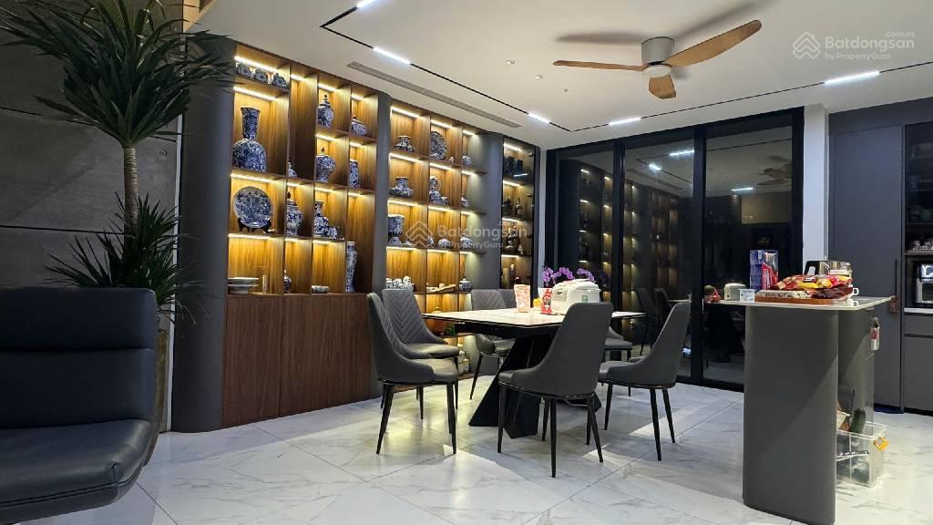 Phân lô cầu diễn | vỉa hè | ô tô tránh | 110m | 4 tầng | 20 tỷ | cách đường 32 chỉ 50m |