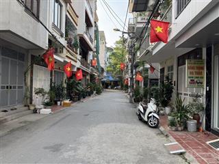 Bán nhà lô góc mỗ lao, 30m2, 5 tầng, phân lô ô tô tránh, dân xây kiên cố, giá 7tỷ300