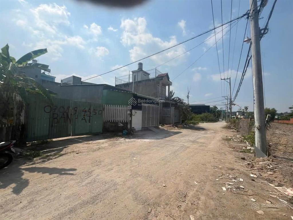 Bán đất ngộp ngân hàng full thổ tp hcm