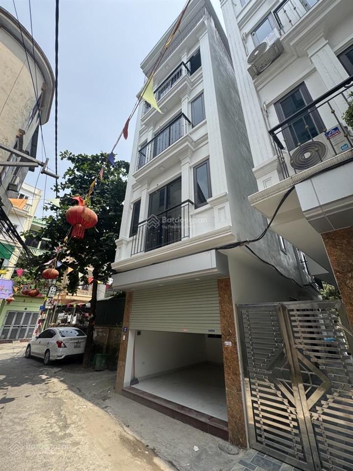 Siêu phẩm bắc từ liêm mặt ngõ phân lô ô tô tránh, vào nhà mặt tiền rộng, kinh doanh sầm uất!!