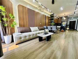 Hơn 6 tỷ căn chung cư vinaconex 151m2, lô góc 4 ngủ, full đồ xịn!