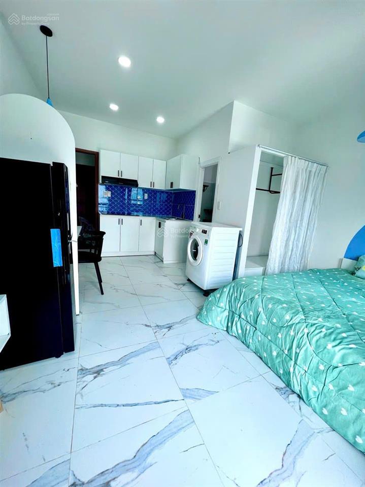 Cho thuê phòng 5tr6/tháng đầy đủ nội thất  ban công ngay nguyễn văn đậu, chợ bà chiểu, đh văn lang