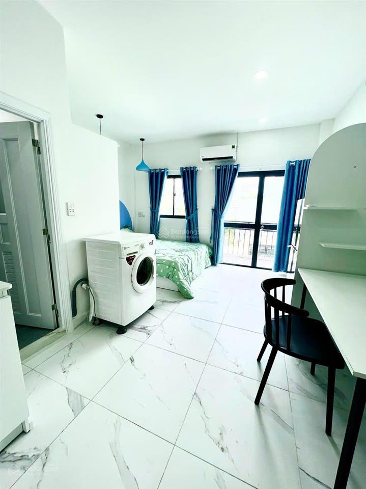 Cho thuê phòng 5tr6/tháng đầy đủ nội thất  ban công ngay nguyễn văn đậu, chợ bà chiểu, đh văn lang