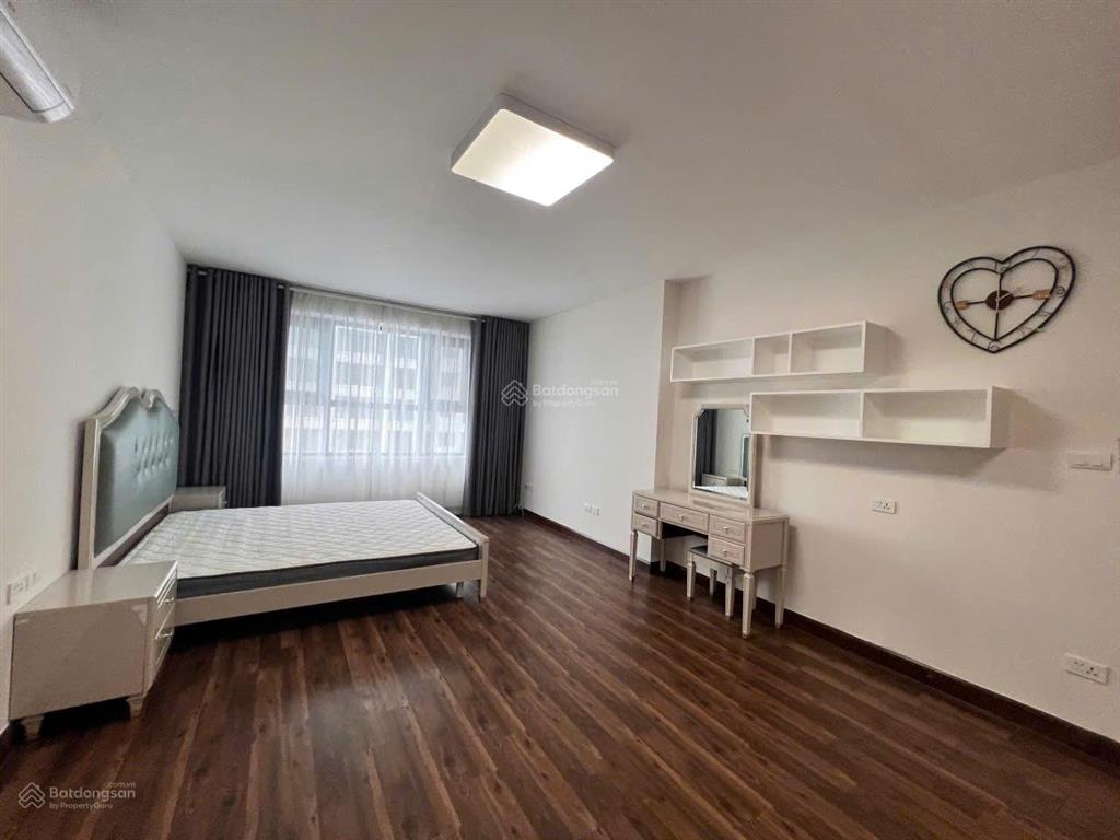 Chính chủ bán căn 2 ngủ giá rẻ eco green  0394 683 ***