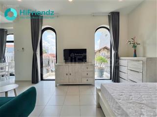 Studio bếp xa giường bao phí dịch vụ ngay vincom thảo điền, metro