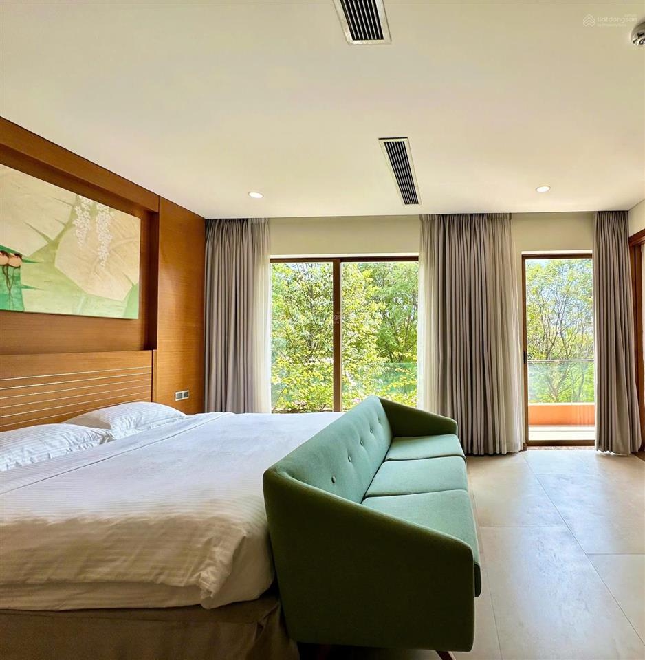 Cho thuê căn hộ 1 phòng ngủ lớn  hồ bơi  sauna cao cấp gần cầu sài gòn, thủ thiêm, đảo kim cương