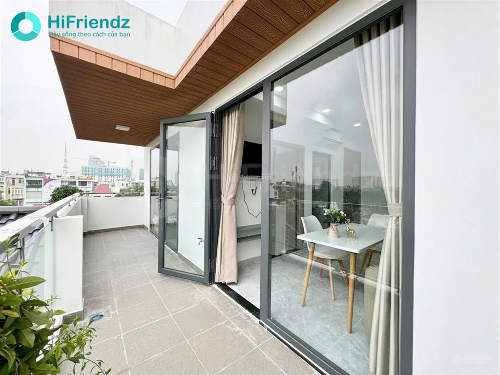 Căn hộ 1 phòng ngủ phòng khách bếp riêng biệt thoáng mát  ban công  full nội thất gần cầu sài gòn