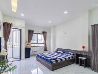 Phòng ban công 35m2 ngay landmark 81 và cầu vượt nguyễn hữu cảnh gần uef, hồng bàng, uth, hutech