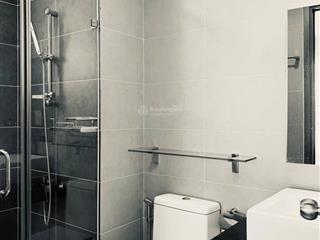 Cần cho thuê lucky palace  novaland dt80m,2pn,2wc. giá thuê 13 triệu/tháng.  0779 072 ***