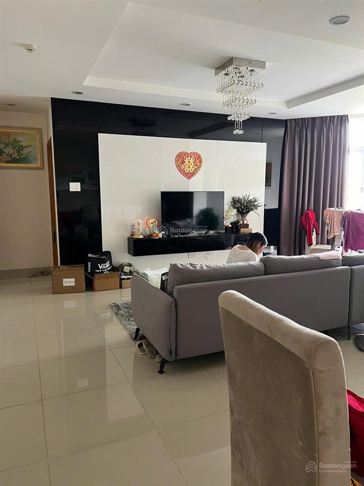 Bán gấp cc him lam chợ lớn, q6, 86m2, 2pn, nội thất, giá 5.2 tỷ giá đúng . có sổ. 0779 072 ***