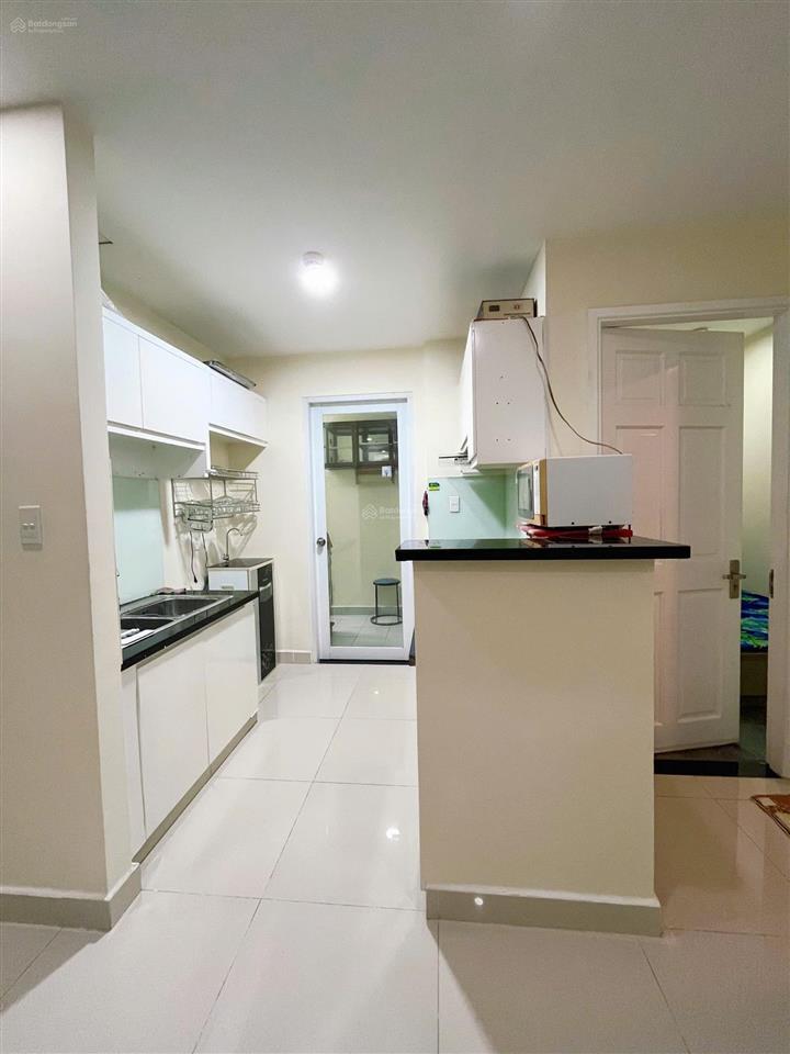 Bán gấp cc him lam chợ lớn, q6, 86m2, 2pn, nội thất, giá 5.2 tỷ giá đúng . có sổ. 0779 072 ***