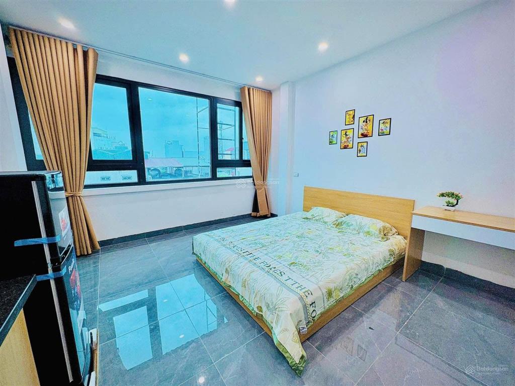 Bán ccmn giải phóng dòng tiền 60tr/tháng 6 tầng thang máy 10 phòng full đồ 50m2 ra mặt phố 12.9 tỷ