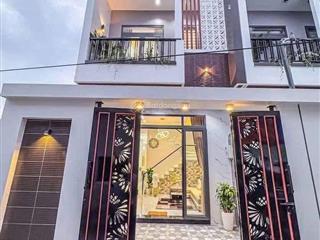 Bán gấp nhà để đi nước ngoài tại an dương vương, giá 5 tỷ, 80m2, có shr,  0703 746 ***(quang)