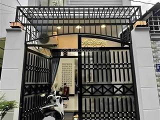 Bán gấp trả nợ tại nhà riêng tại đường bình chánh, giá 3 tỷ, 96.5m2, có shr,  0703 746 *** (quang)