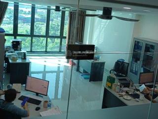 Duy nhất tòa nhà 6 tầng thang máy, 79m² khu nhà ở quốc hội giá 31.8 tỷ