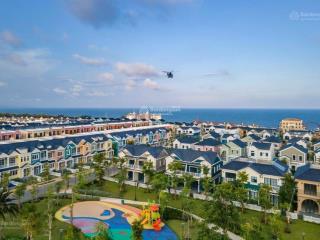 Vị trí siêu đẹp biệt thự đơn lập 240m2 view trọn biển, công viên giải trí giá chỉ 8.1 tỷ toàn giá