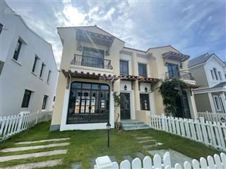 Bán nhanh trong tuần cắt lỗ sâu biệt thự song lập 8x20m nằm gần hồ bơi giá chỉ 4.3 tỷ bao thuế phí