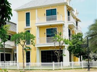 Bán cắt lỗ gần 2 tỷ biệt thự 2pn wonderland hồ tràm đã hoàn thiện cơ bản  view hồ bơi olympic