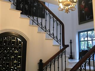 Chính chủ bán gấp căn bt góc 200m2 tâm huyết vị trí đẹp ngay hồ bơi khu 3 novaworld phan thiết