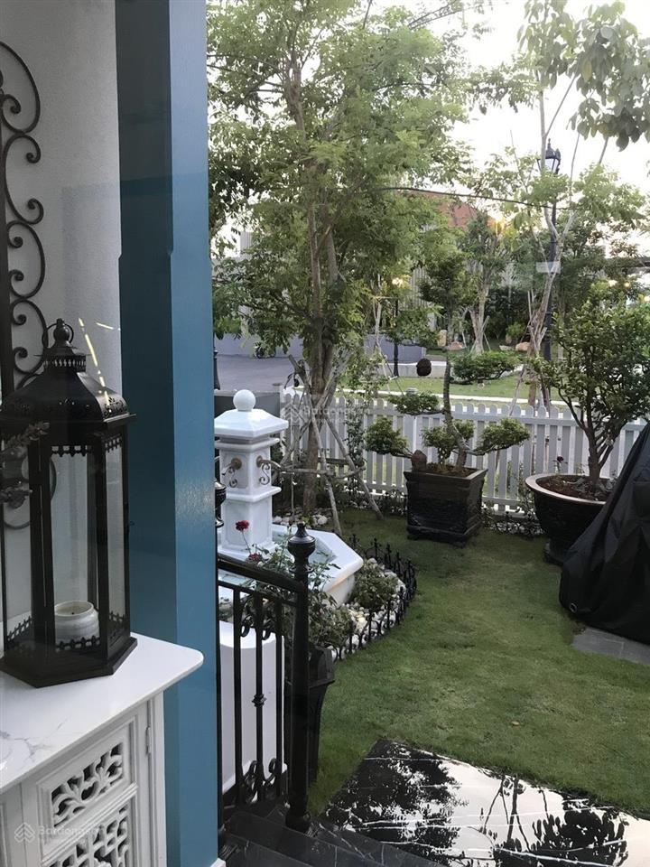 Chính chủ bán gấp căn bt góc 200m2 tâm huyết vị trí đẹp ngay hồ bơi khu 3 novaworld phan thiết