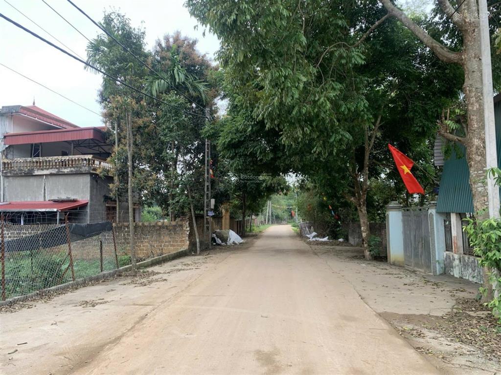 Cc bán nhanh lô góc 165m2 hai mặt tiền, trung tâm hoà lạc, đường rộng 2 tô tránh, sát đhqg và cnc