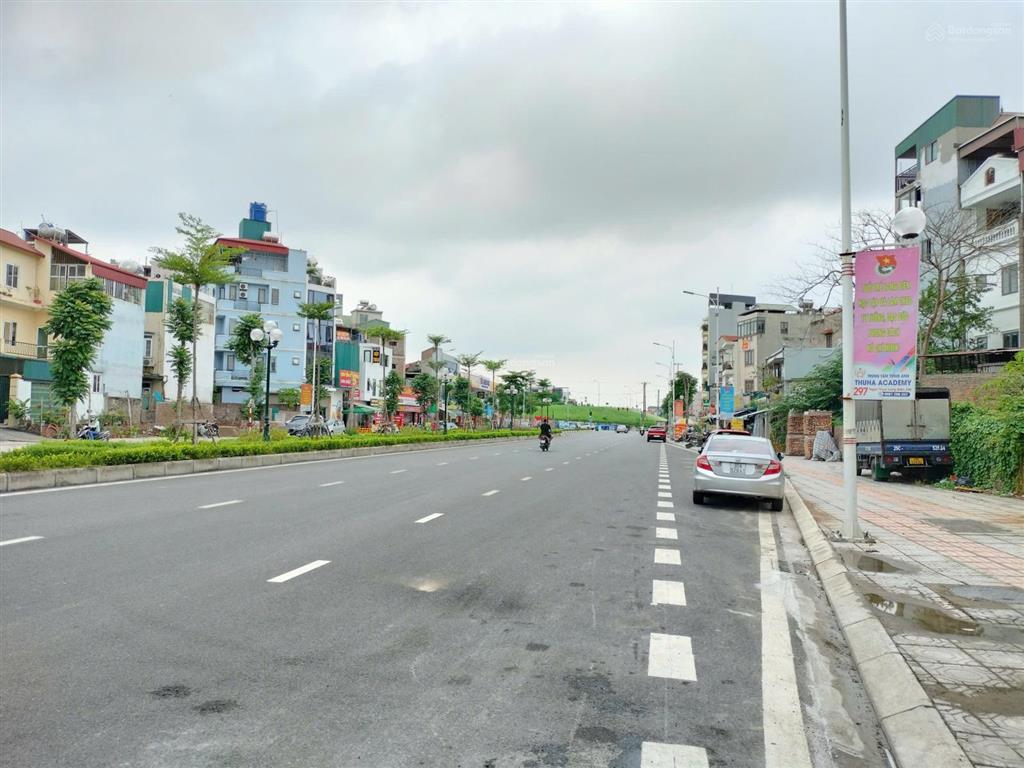 Mặt phố hồng tiến, trú ẩn đỉnh cao, bệ phóng tăng giá, giữ đất vàng, thắng dài hạn, 97m2, 44 tỷ