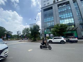 Rainbow văn quán căn hộ 3 ngủ đẹp long lanh, không gian sống lý tưởng dt 102m2, chỉ 7. x tỷ