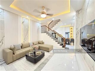 Bán nhà minh khai, 45m x 5 tầng,gần phố, view times city cực chill, giá chỉ nhỉnh 10 tỷ