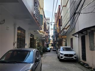 Bưu điện hà đông 46m2 4 tầng dân xây khu phân lô cán bộ, 2 nhà ra mặt phố, ngõ thông ra hồ 9.5tỷ