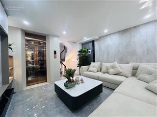 Hàng hiếm tại hoàng mai, 9,8 tỷ, 36m2, nr 3pn, 6wc, 7 tầng, đầy đủ nội thất