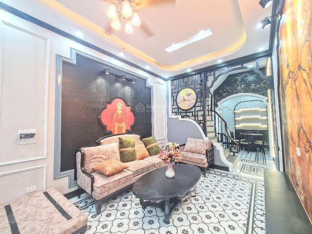 Bán nhà riêng tại lĩnh nam, 9,5 tỷ, 50 m2, 4pn, 5wc, pháp lý đầy đủ