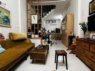 Bán nhà phố Giảng Võ 47m2 xây 4 tầng đẹp 2 thoáng ô tô đỗ cổng nhỉnh 12 tỷ hiếm Đống Đa 