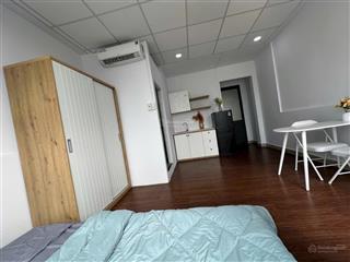 Cho thuê phòng 40m2 ban công đón nắng full nội thất ngay hoàng minh giám, gần sân bay tân sơn nhất