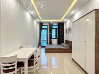 Thuê ngay phòng 45m2 ban công đón nắng full nội thất ngay cô giang , gần phan xích long, giáp q1