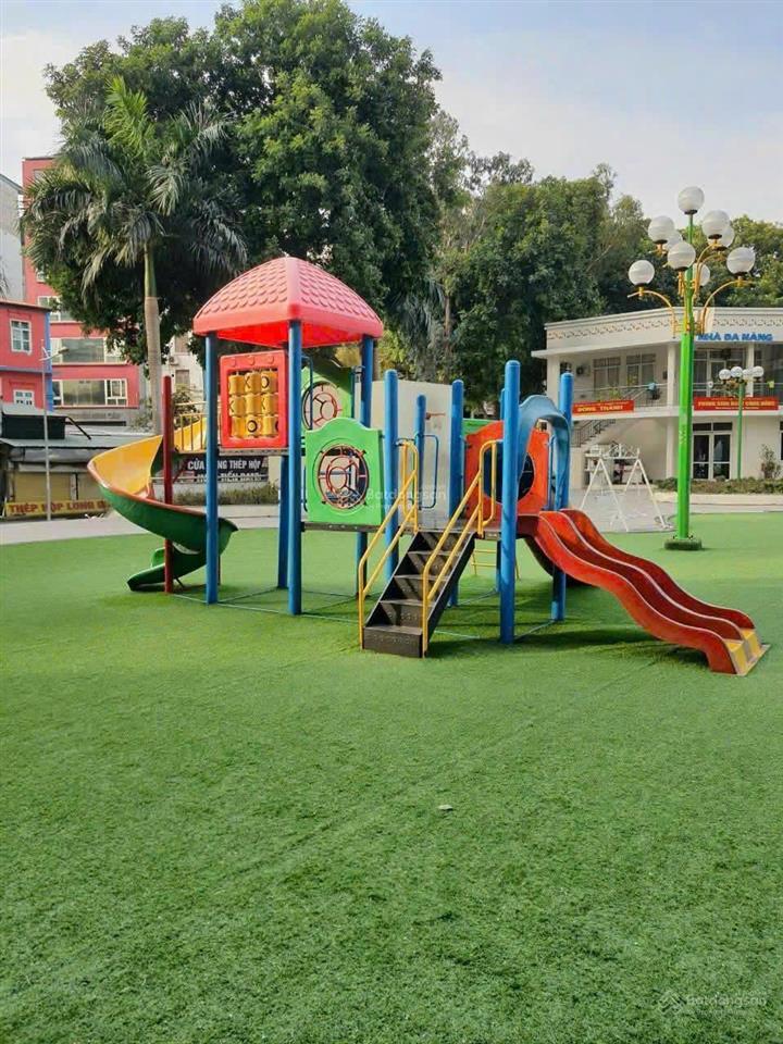 Bán nhanh căn duplex 3n2vs, tầng 1 93,7m,tầng 2 35m tòa trung yên plaza giá 12,9tỷ.  0988 982 ***