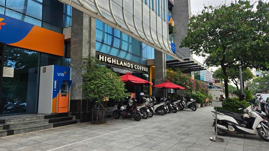 Bán nhanh căn hộ 2n2vs 82m2 tòa az lâm viên 107 nguyễn phong sắc, giá 7,6 tỷ.  0988 982 ***